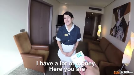 Extra Tip For Room Service – Pamela Silva