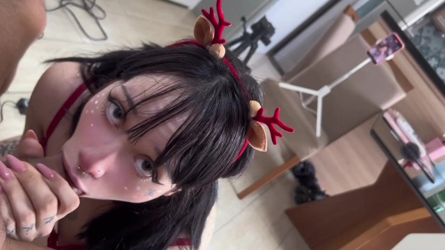 CHRISTMAS PERFECT MOUTH with SEX MACHINE in pussy ft. Amberzinha